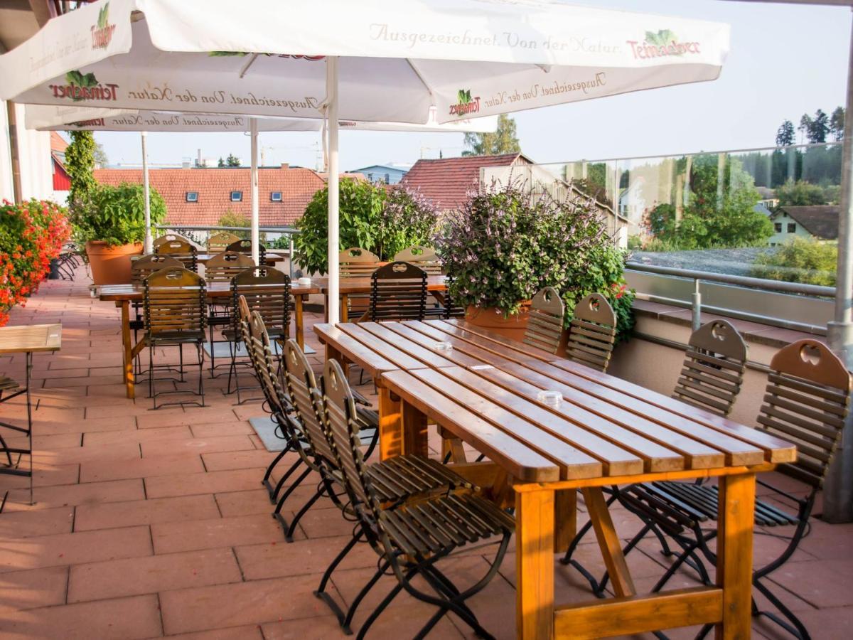 Landgasthof Hotel Lowen Wildberg  Luaran gambar